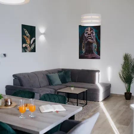 Apartamento Lila 1 *
