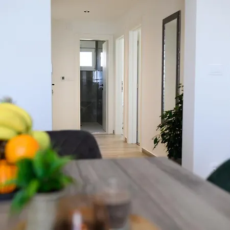 Lila 1 Apartamento *